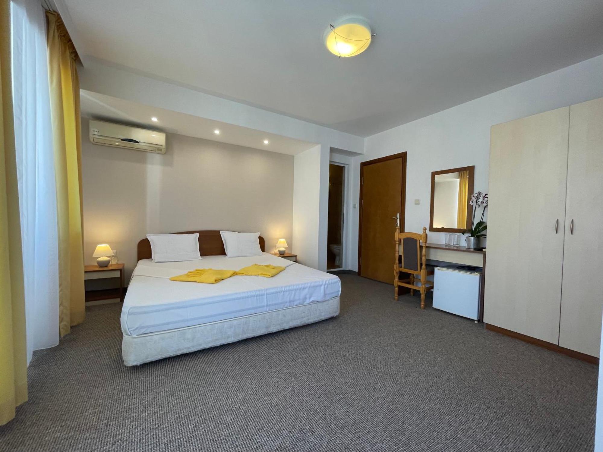 Alatoni Beach Hotel 소조폴 외부 사진