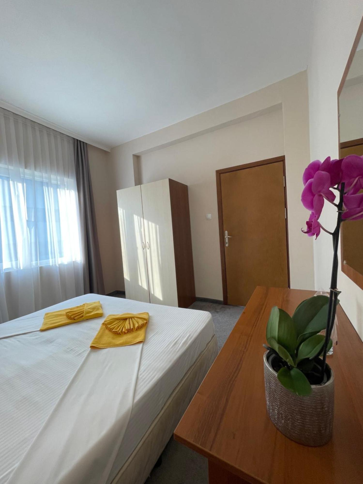 Alatoni Beach Hotel 소조폴 외부 사진