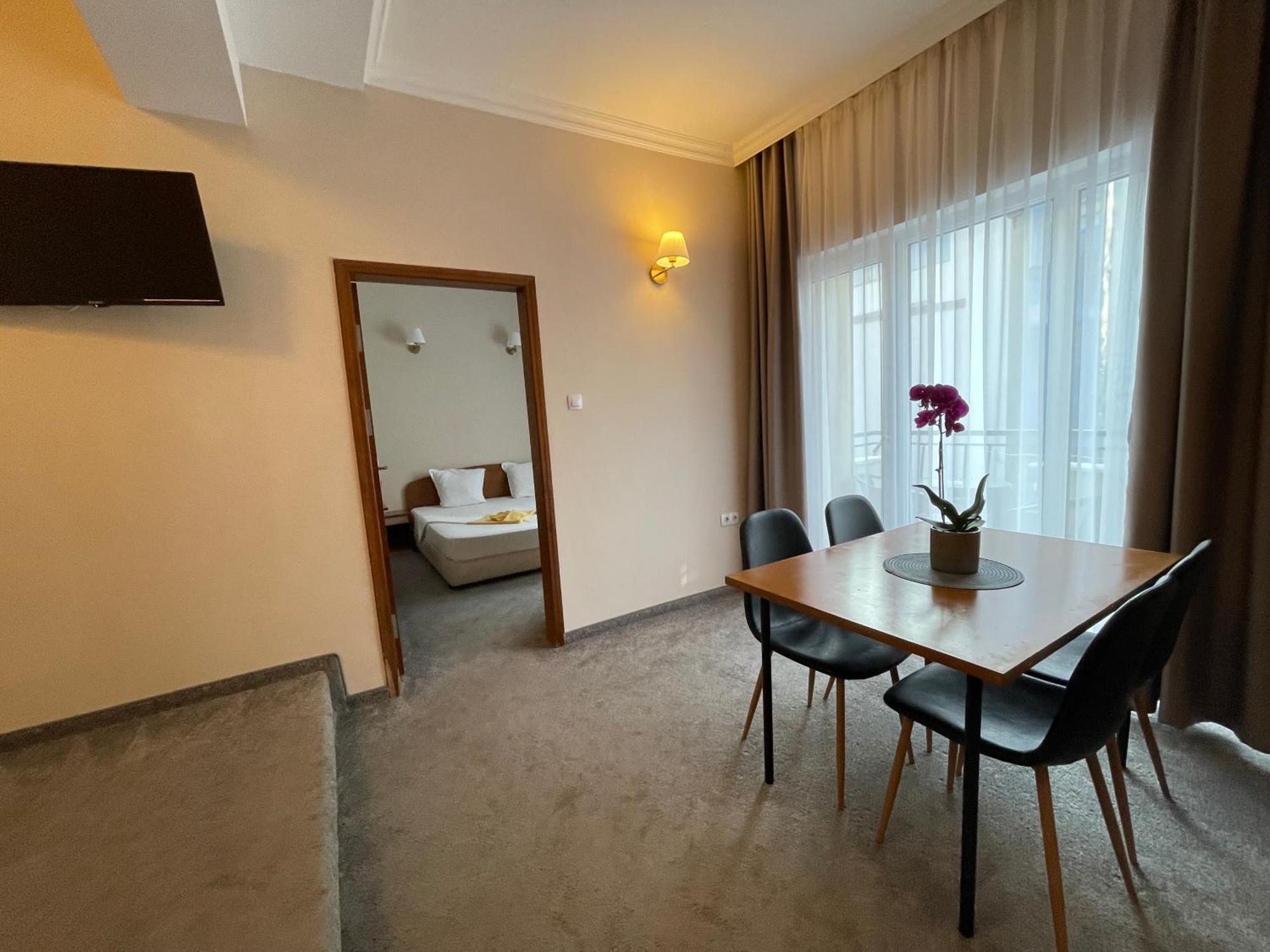 Alatoni Beach Hotel 소조폴 외부 사진